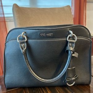 Black Nine West purse